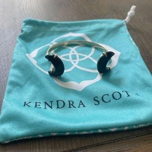 Kendra Scott bracelet